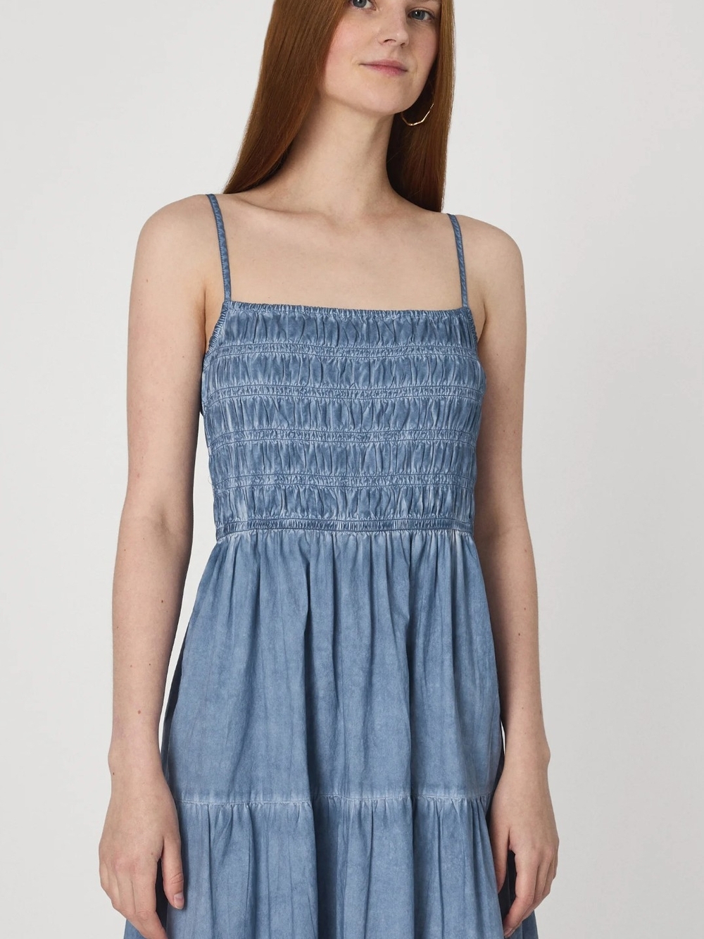 Gap Smocked Chambray Maxi Dress in Light Blue - Picture 5 of 10